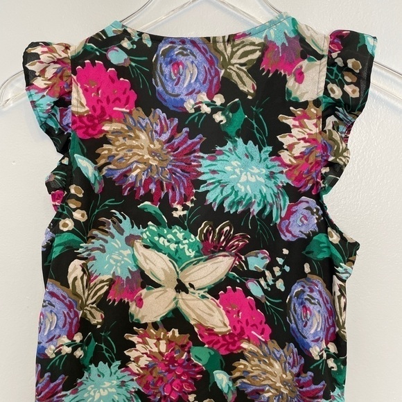 J. Crew Black Floral V Neck Top Flutter Sleeve Sz0 - Picture 16 of 16